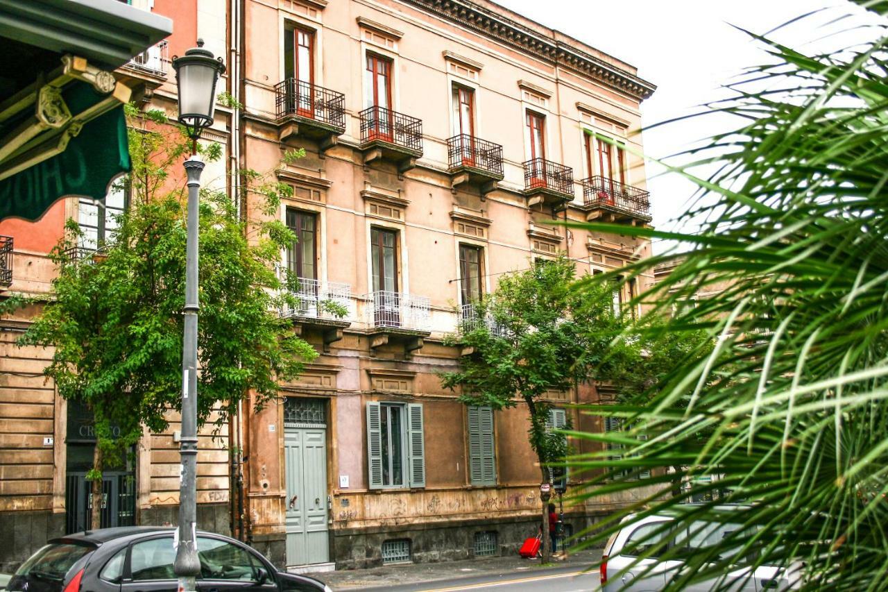 La Casa Di Isabella Acomodação com café da manhã Catânia Exterior foto